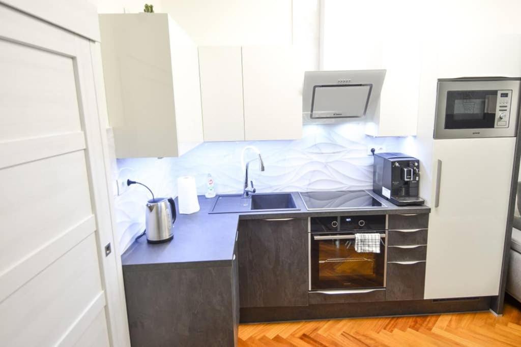 Brandly New Anděl Apartmán *